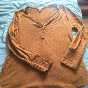 Time and Tru Lightweight Brown Sweater